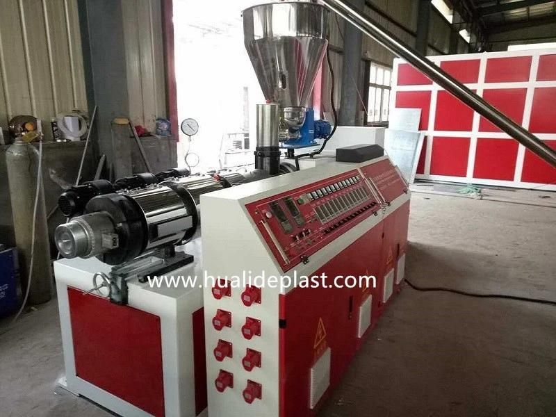 PVC WPC Decorativef Wall Panel Extruder Machine