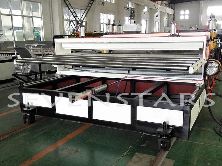 Plastic Sunlight PC Hollow Sheet / PP PE Extrusion Production Line