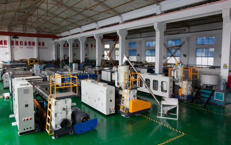 PP Hollow Sheet Extruder/Plastic PP Hollow Grid Sheet Machine