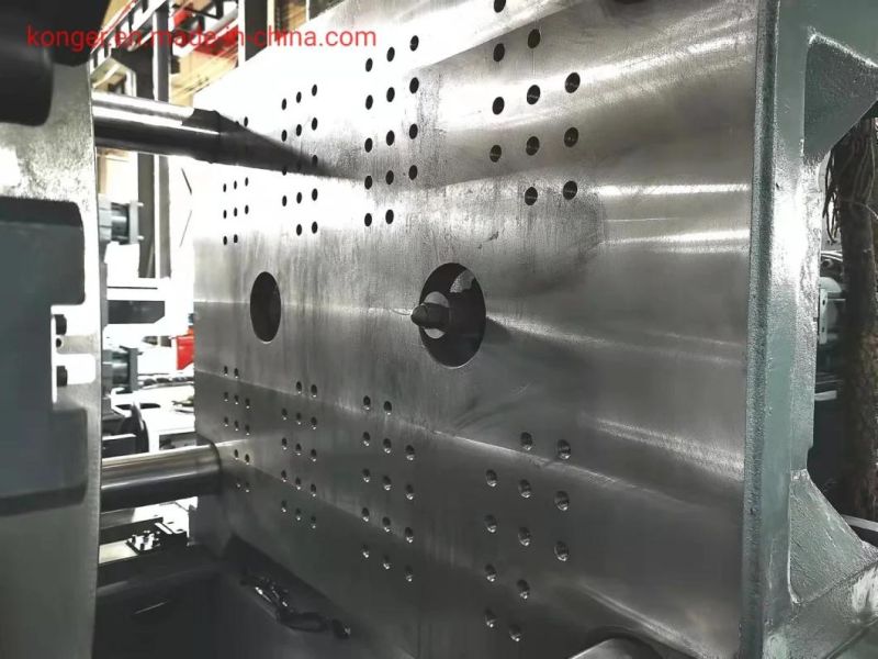 Servo System Plastic Injection Molding Machine for Hanger