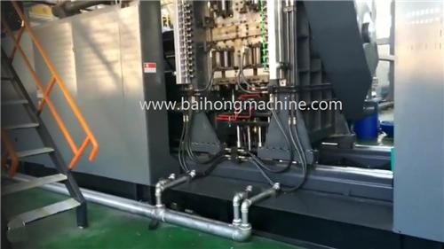 Plastic Pallet / Water Tank / Road Barrier Blow Molding Machine From Qingdao