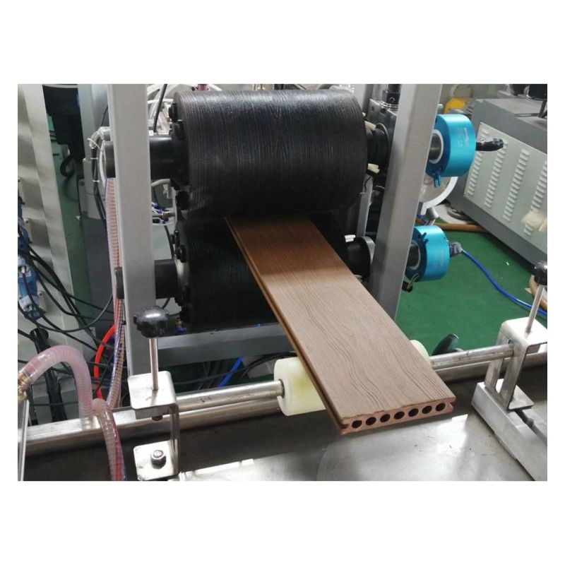 PP PE Wood Plastic Composite WPC Decking Floor Tiles Making Machine