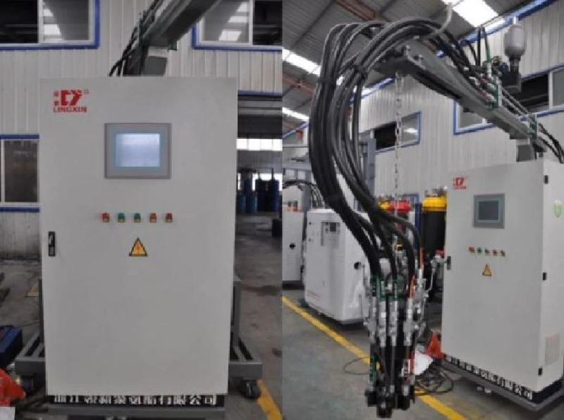 PU Foaming Machine/Polyurethane Machine/Polyurethane Sticker Foaming Machine