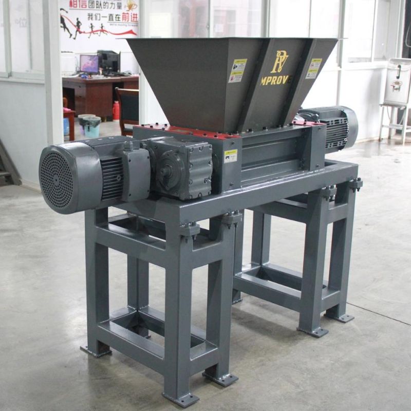 Solid Waste Shredder Small Waste Plastic Crusher for Pet Bottle/Metal/Rubber/Tire Tyre/Paper