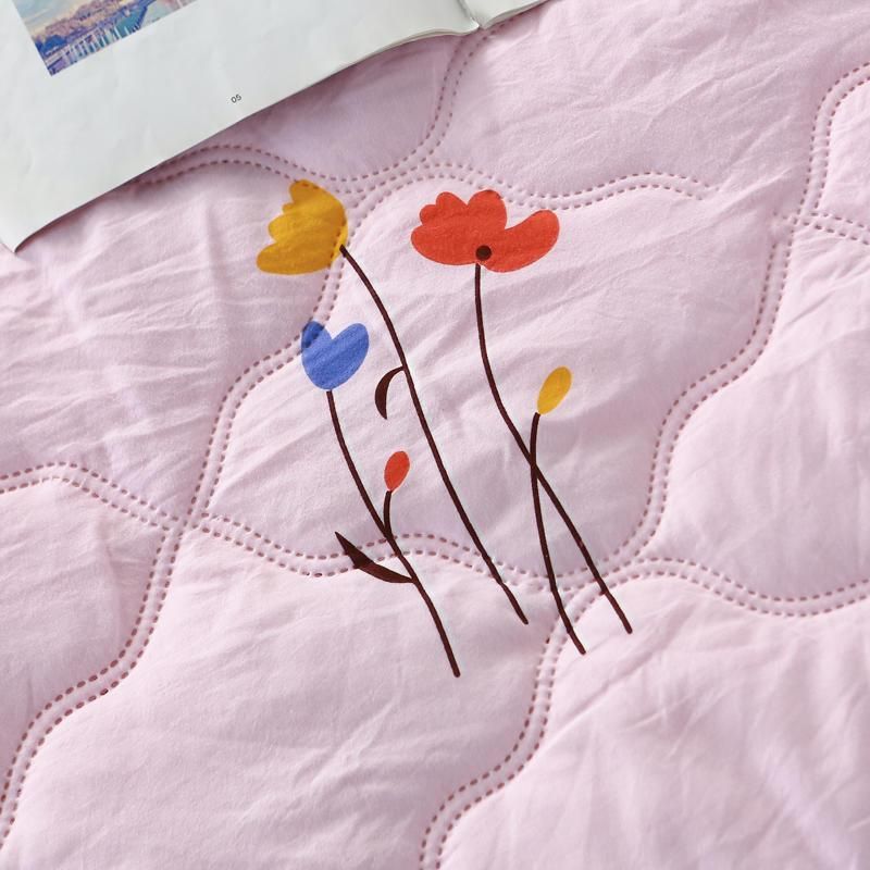 New Product Wholesale 100% Cotton Fabric Home Textiles Ultrasonic Bed Cover Thin Summer Bed Quilt