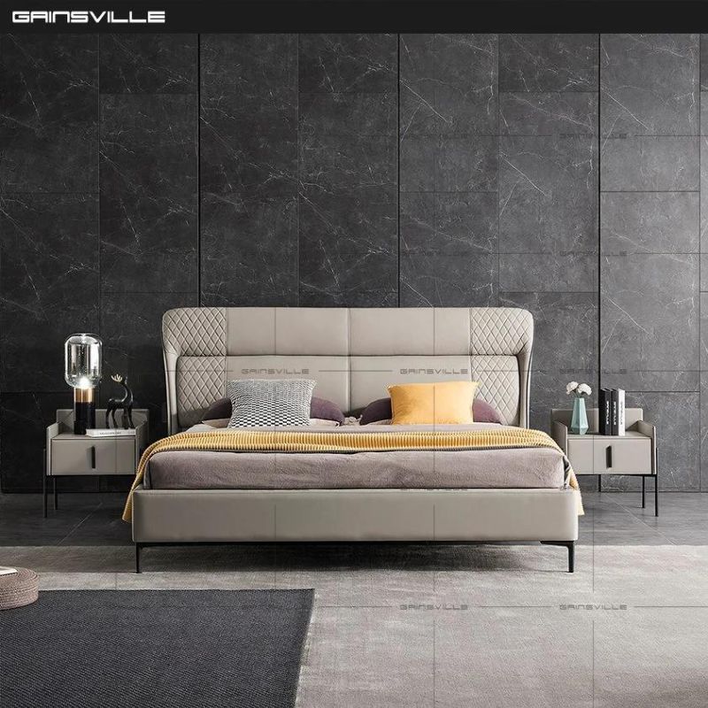 Italian Modern Bedroom Furniture Style Upholstered King Beds Double Bed Set with Dual USB Ports