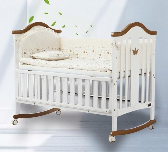 High Quality Multifunctional Baby Goods Wooden Baby Furniture Crib 2022