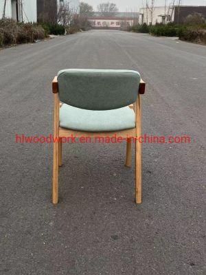 Oak Wood Z Chair Oak Wood Frame Natural Color Green Fabric Cushion and Back Dining Chair Coffee Shop Chair Office Chair Hotel Chair