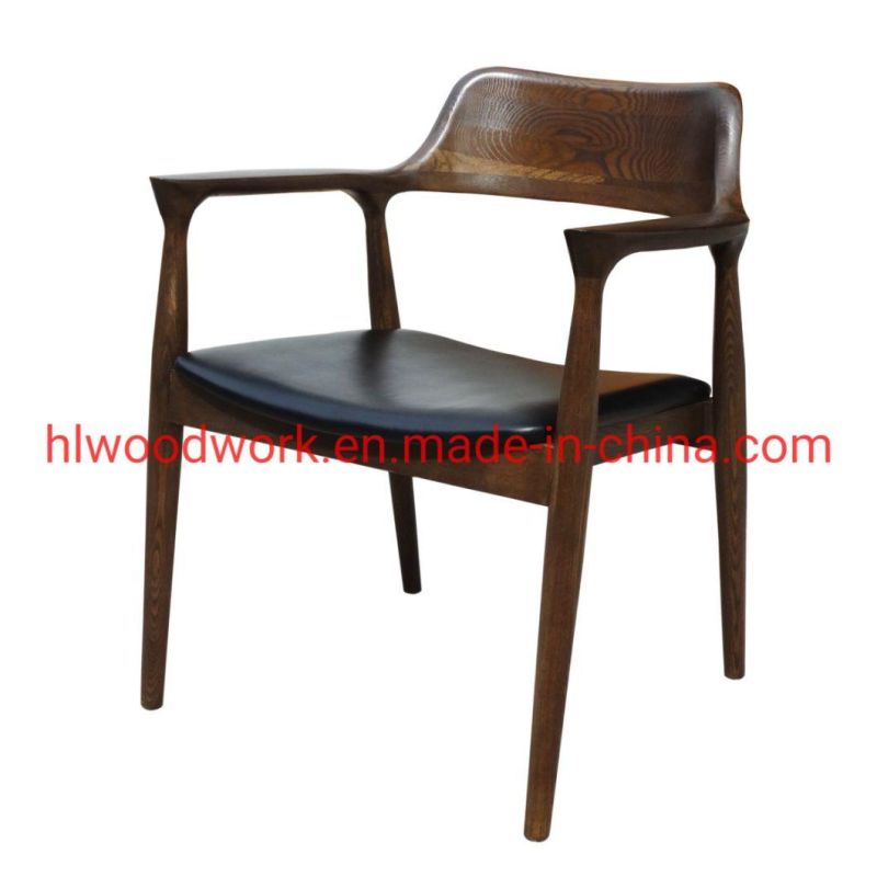 Modern Design Furniture Chair Dining Chair Oak Wood Walnut Color Black PU Cushion Chair Wooden Chair Furniture Living Room Furniture Dining Chair