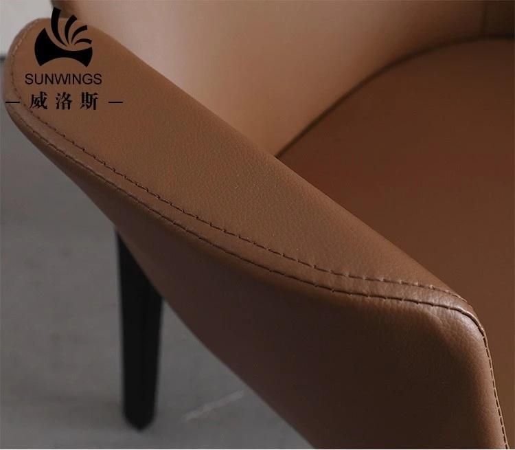 Fashion Solid Wood Hotel Dining Furniture Leisure Leather/Fabric Chair with Arm Made in China Factory