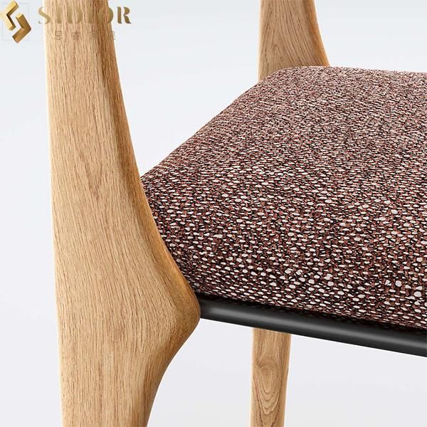 Nordic Fabric Luxury Upholstered Dining Chairs with Solid Metal Legs