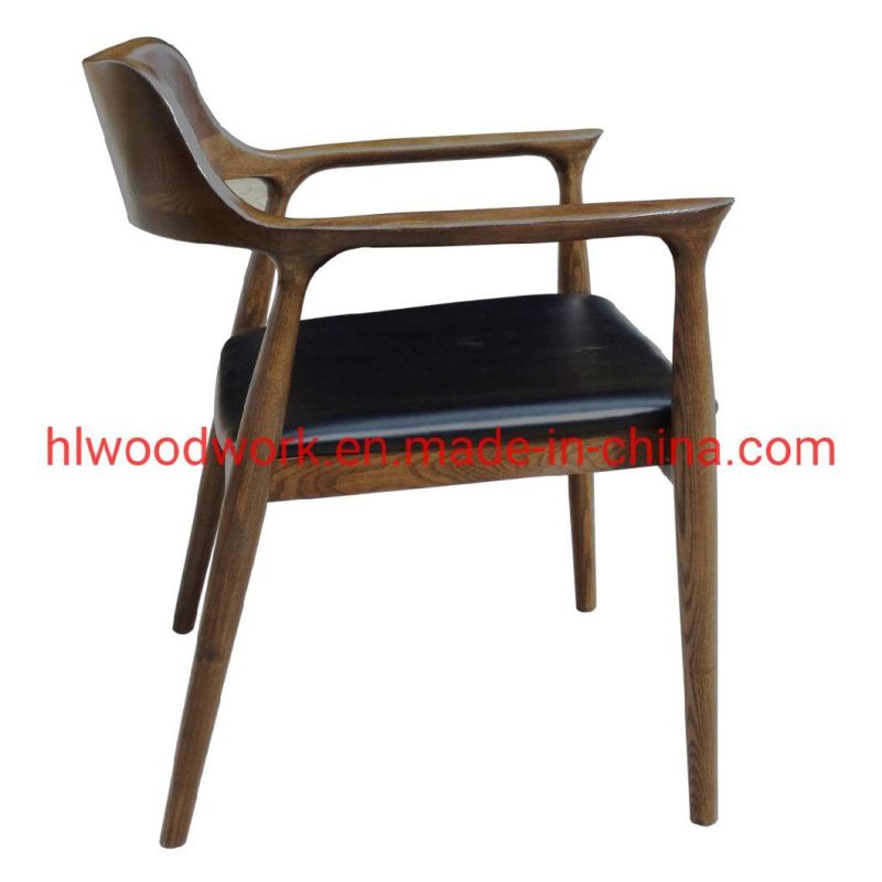 High Quality Hot Selling Modern Design Furniture Dining Chair Oak Wood Walnut Color Black PU Cushion Wooden Chair Furniture Dining Room Arm Chair Dining Chair