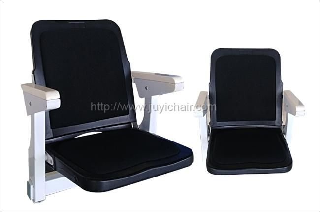 China CE Electrical Indoor Sporting Retractable Grandstand Chairs with Hardwood Armrest Wholesale Telescopic Tribune