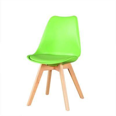 Light Green Plastic Chair with Solid Wood Legs Nordic Home Furniture Chair Leisure Seatings Dining Chair Sets for Wholesale