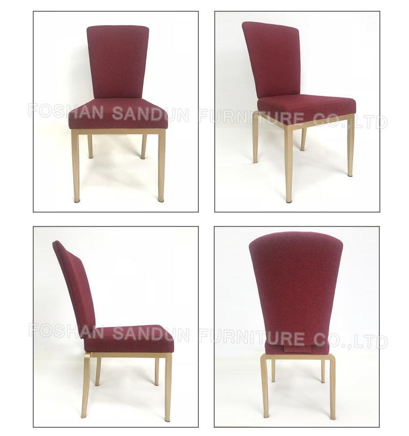 China Factory for High Back Flannel Fabric Gold Frame Aluminum Iron Dining Banquet Chair