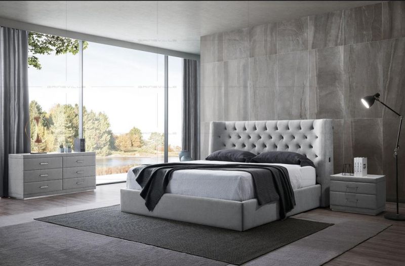 Customized Modern Italian Style Bedroom Furniture Set Fabric Bed Gc1726