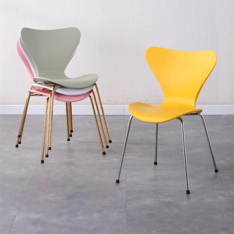 Modern Colored PP Garden Chair Coffee Shop Plastic Leisure Chair Chair Metal Legs Dining Chair