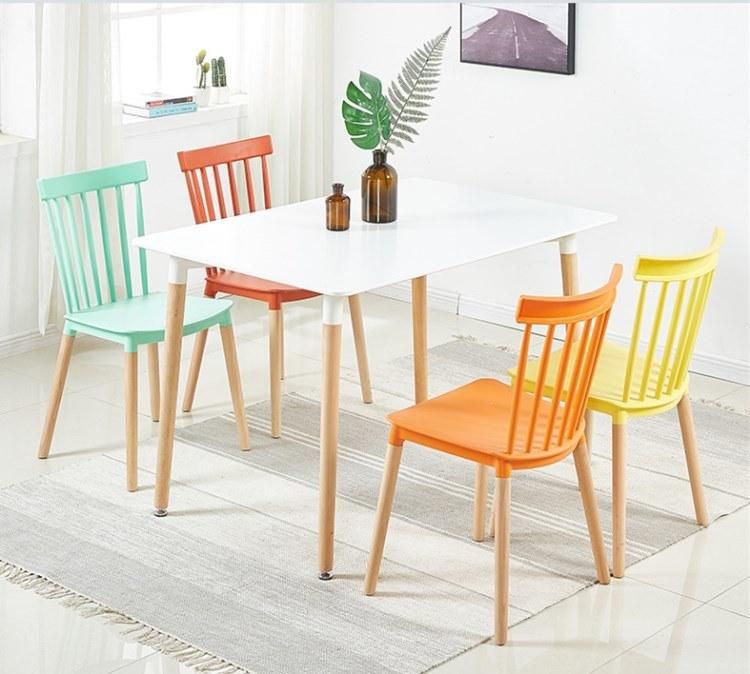 Modern PP Dining Hotel Living Room Armless Chair Best Price Home Banquet Garden Coffee Lounge Party Hotel Restaurant Plastic Outdoor Wooden Leg Dining Chair