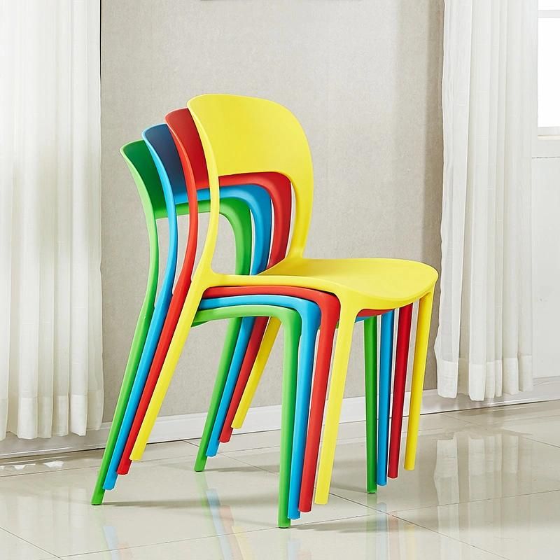 Colorful Stacking PP Plastic Chair for Outdoor Wedding and Event