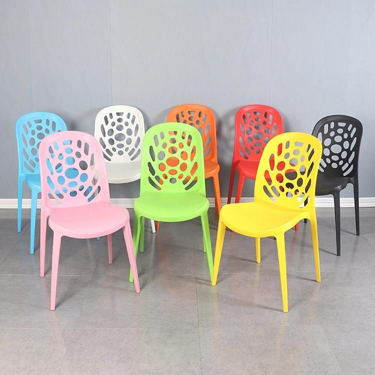 Casual Plastic Back Chair Sedie Cucina Sedie Moderne Sala in Pranz Nordic Modern Simple Chair Wholesale Adult Chair Sky Blue