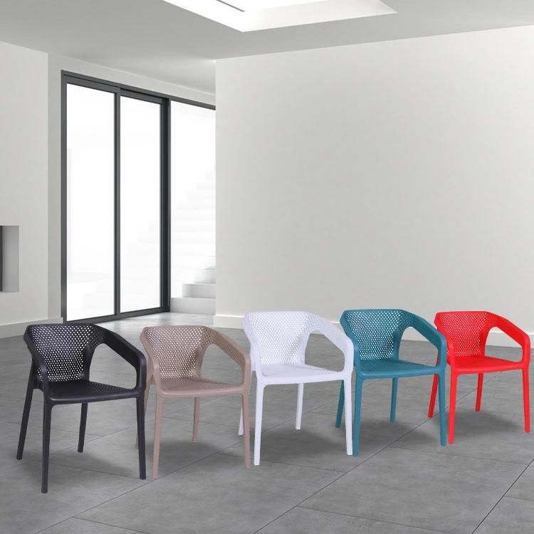 Wholesale Cheap Dining Room Furniture Colored Stackable Dining Plastic Chairs