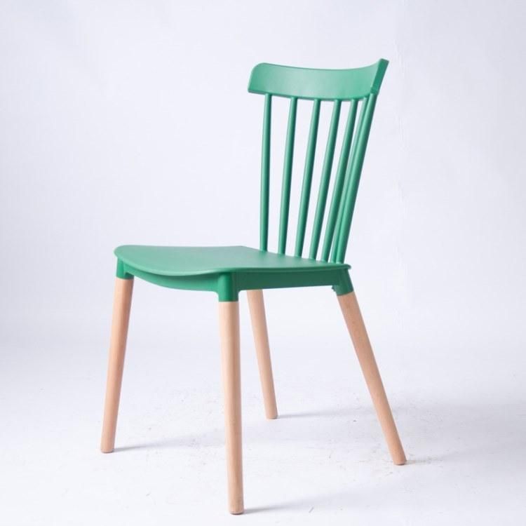 Modern PP Dining Hotel Living Room Armless Chair Best Price Home Banquet Garden Coffee Lounge Party Hotel Restaurant Plastic Outdoor Wooden Leg Dining Chair