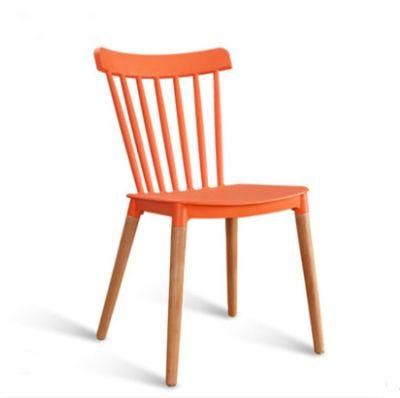 Wholesale Home Furniture Cheap Morden Dinning Chair Design Plastic Windsor Chair with Wood Legs