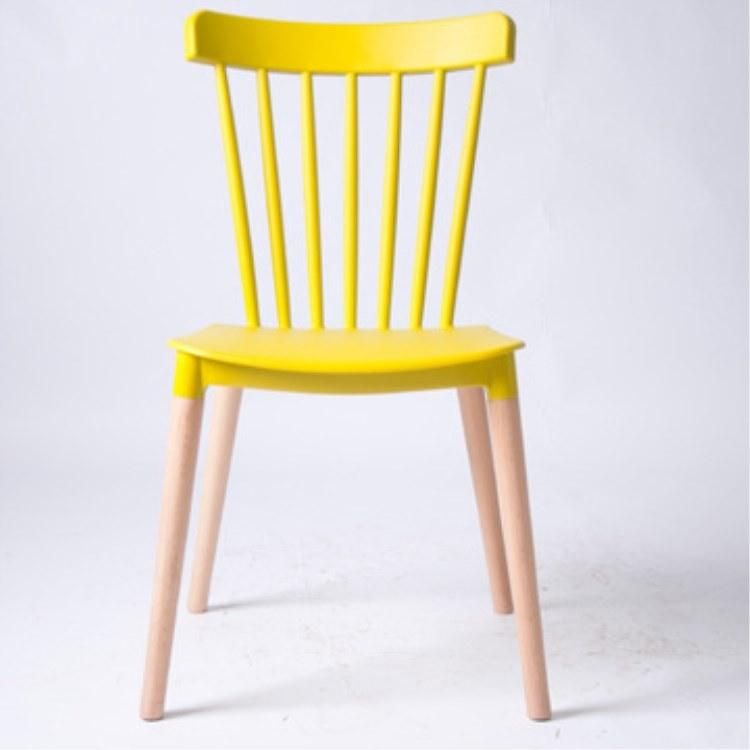 Modern PP Dining Hotel Living Room Armless Chair Best Price Home Banquet Garden Coffee Lounge Party Hotel Restaurant Plastic Outdoor Wooden Leg Dining Chair