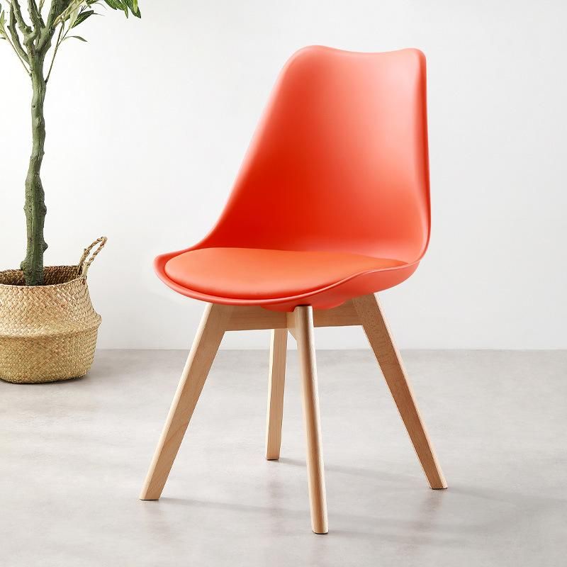 Modern Home Furniture Polypropylene Beech Wood Legs PU Cushion Leather Seat Dining Room Set PP Chair Nordic Dining+Chair Scandinave Style Simple Chairs