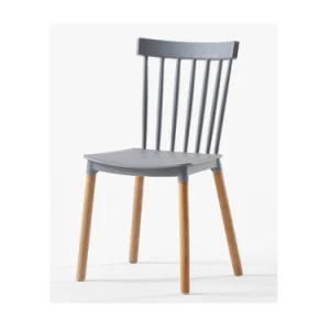 Contemporary Nordic Minimalist PP Material Seat Wooden Leg Dining Chair