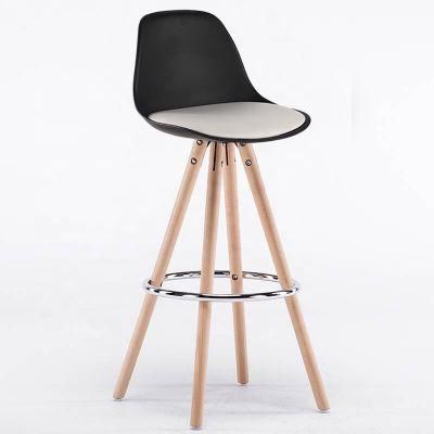 Comfortable Indoor Chair PP Seat Wood Legs Bar Chair