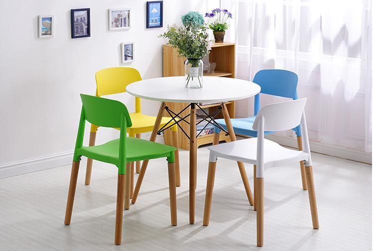 Hot New Restaurant Furniture PP Material Backrest Wooden Chair Leg Dining Chair