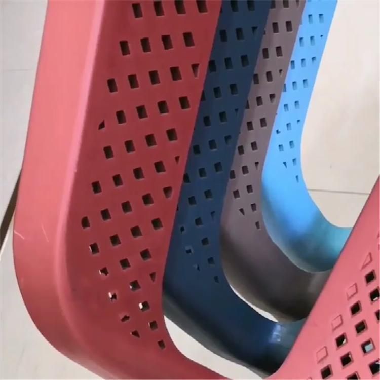 Free Sample Pink Armchair Red Gray Stackable Restaurant Colour Kitchen Outdoor Cafe Coffee Plastic Chair with Armrest