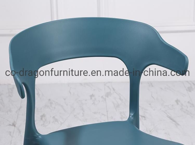 Fashion China Wholesale Dining Chair with Plastic for Dining Furniture