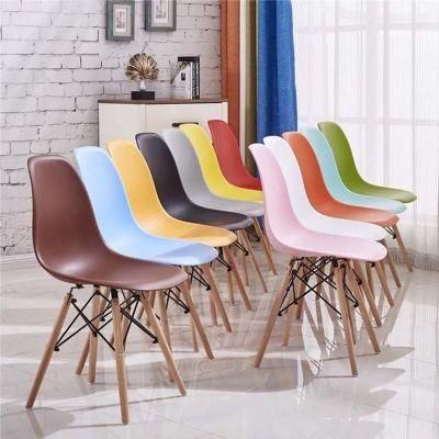 Hot Selling Comfortable Cheaper Plastic Dining Chair with Wooden Leg for Home Furniture