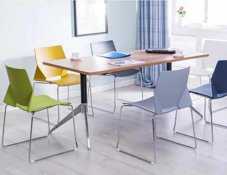 Training Room Seating Home Furniture Modern Design Stacking Office Chairs Dining Room PP Seat Metal Frame Stackable Restaurant Dining Chairs