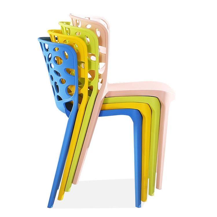 Nordic Furniture Famous Designers School Plastic Table and Chair for Kids Chaises De Salle a Manger Chair