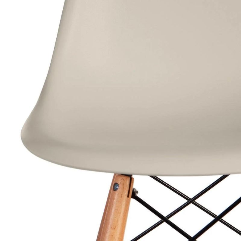 Nordic Leisure Modern French Restaurant Dining Chair with Wooden Leg