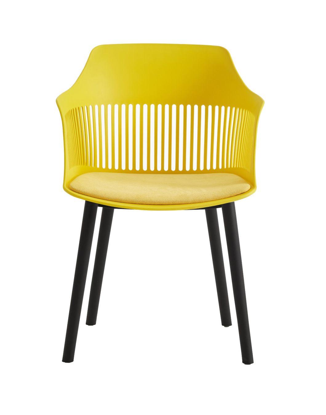 Factory Free Sample Nordic Design Cafe Plastic Chair Living Room Rest Chair Stackable Dining Chair