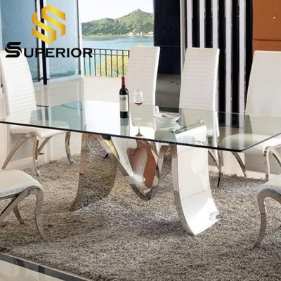 New Arrival Glass Dining Table of Matching Silver Metal Base