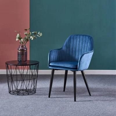 Factory Direct Wholesale Modern Style Hotel Furniture Small Dining Table Chairs