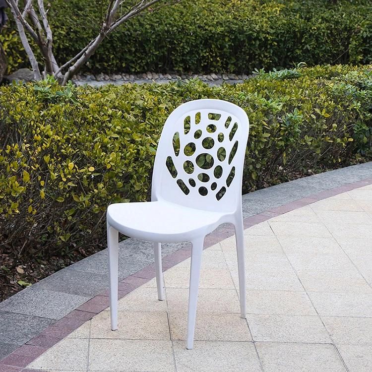 Casual Plastic Back Chair Sedie Cucina Sedie Moderne Sala in Pranz Nordic Modern Simple Chair Wholesale Adult Chair Sky Blue