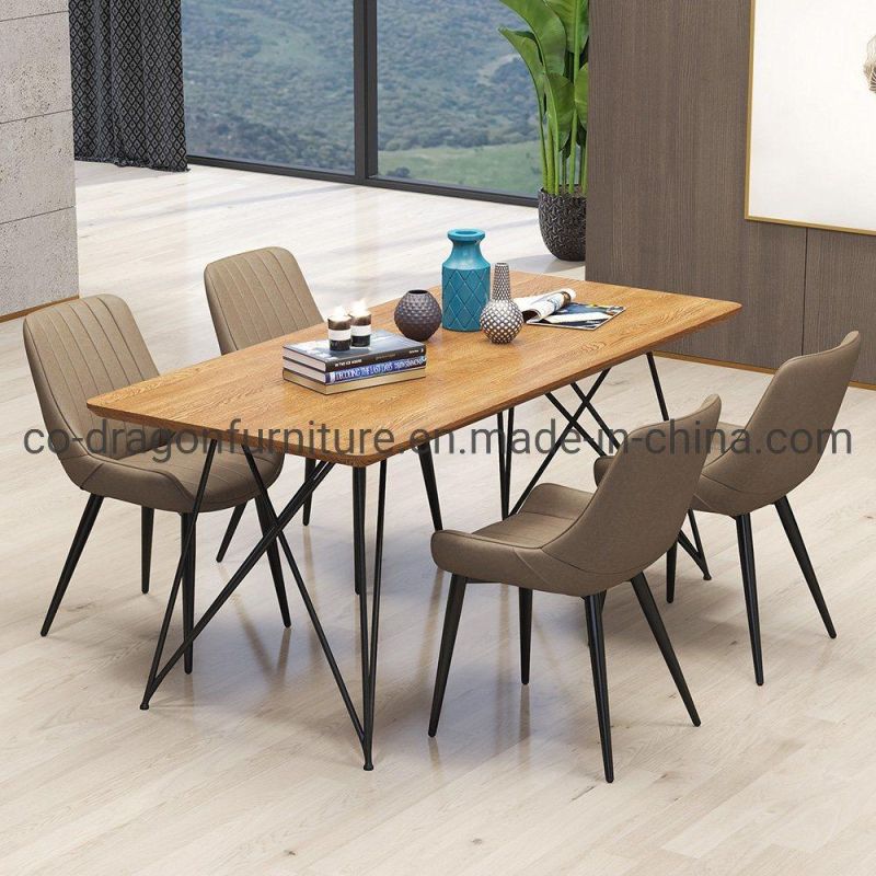 Fashion Design Home Furniture Leather Dining Chairs with Metal Legs