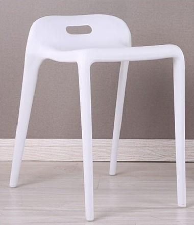 Popular Design Armless Banquet Indoor Dining Wooden Leg Plastic Chair