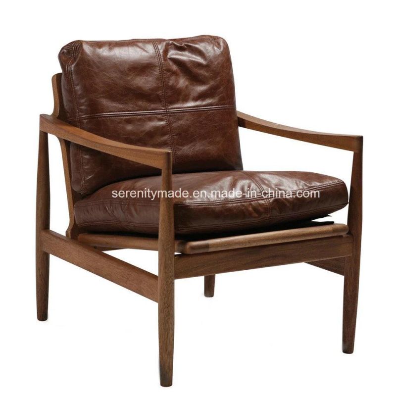 Classical Wooden Frame Leather Recliner Dining Chair