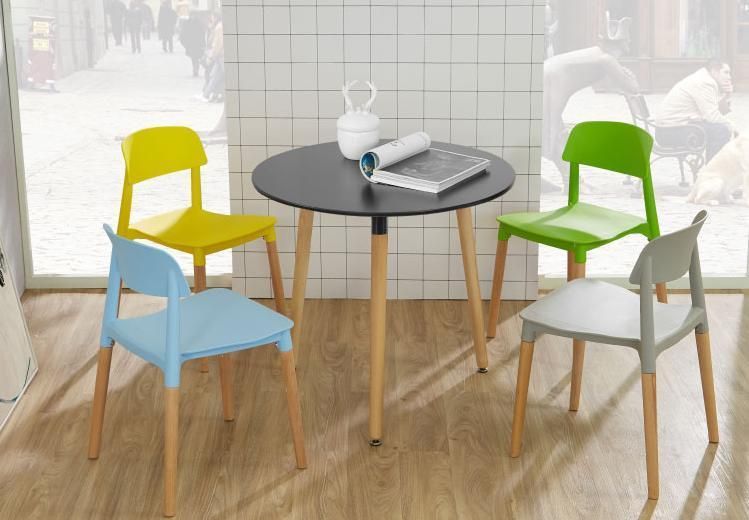 Hot New Restaurant Furniture PP Material Backrest Wooden Chair Leg Dining Chair