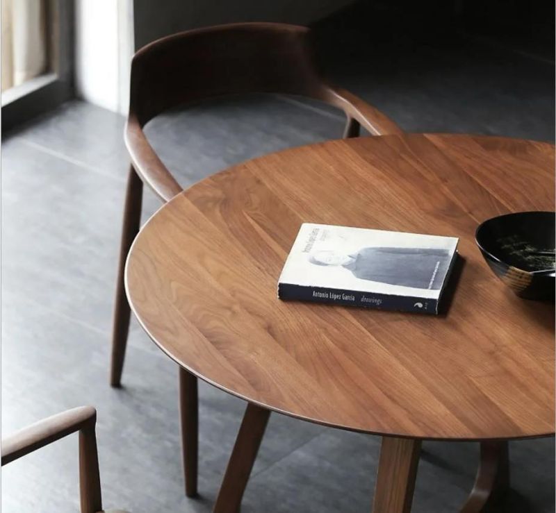 Modern Round Wooden Coffee Table with X-Base for Coffee Shop Use