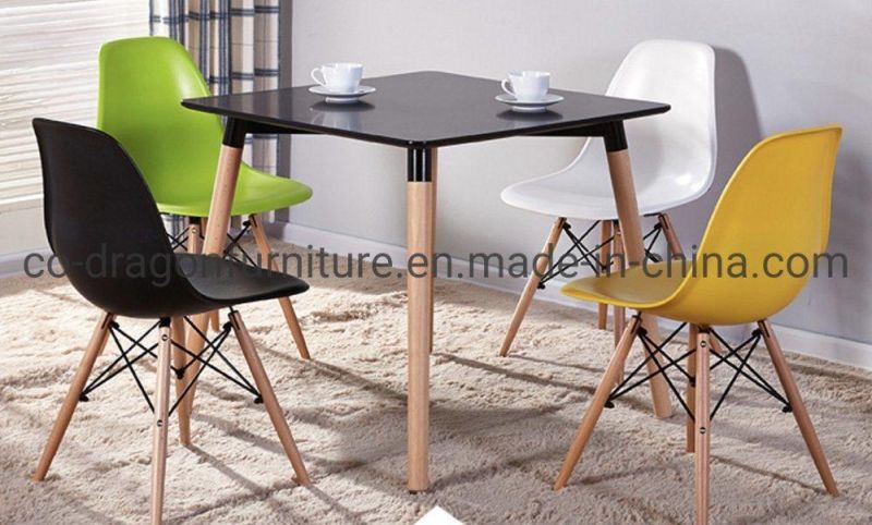 Hot Selling Design PP Back Wood Leg Plastic Dining Chairs