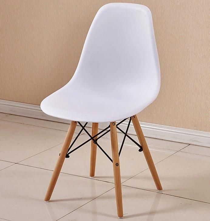 Home Living Dining Room Restaurant Sillas ABS Replica Eam Plastic Chair with Solid Wood Legs