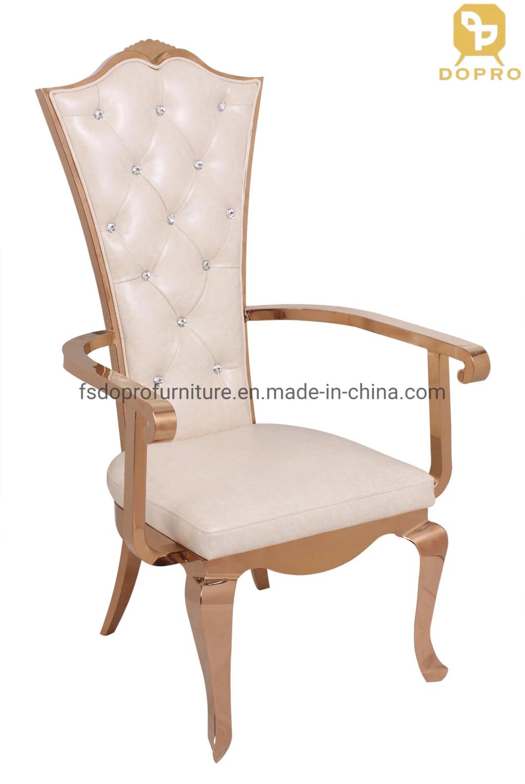 Living Room Furniture High Back Gold Dining Metal Chair with Armrest for Restaurant Hotel Leisure Use